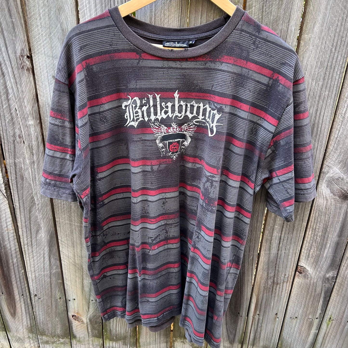 Y2K Billabong t-shirt