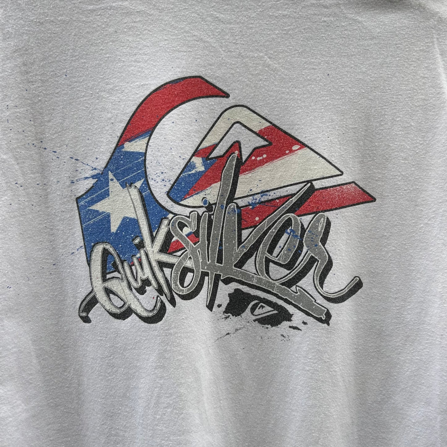 Y2K Quiksilver t-shirt