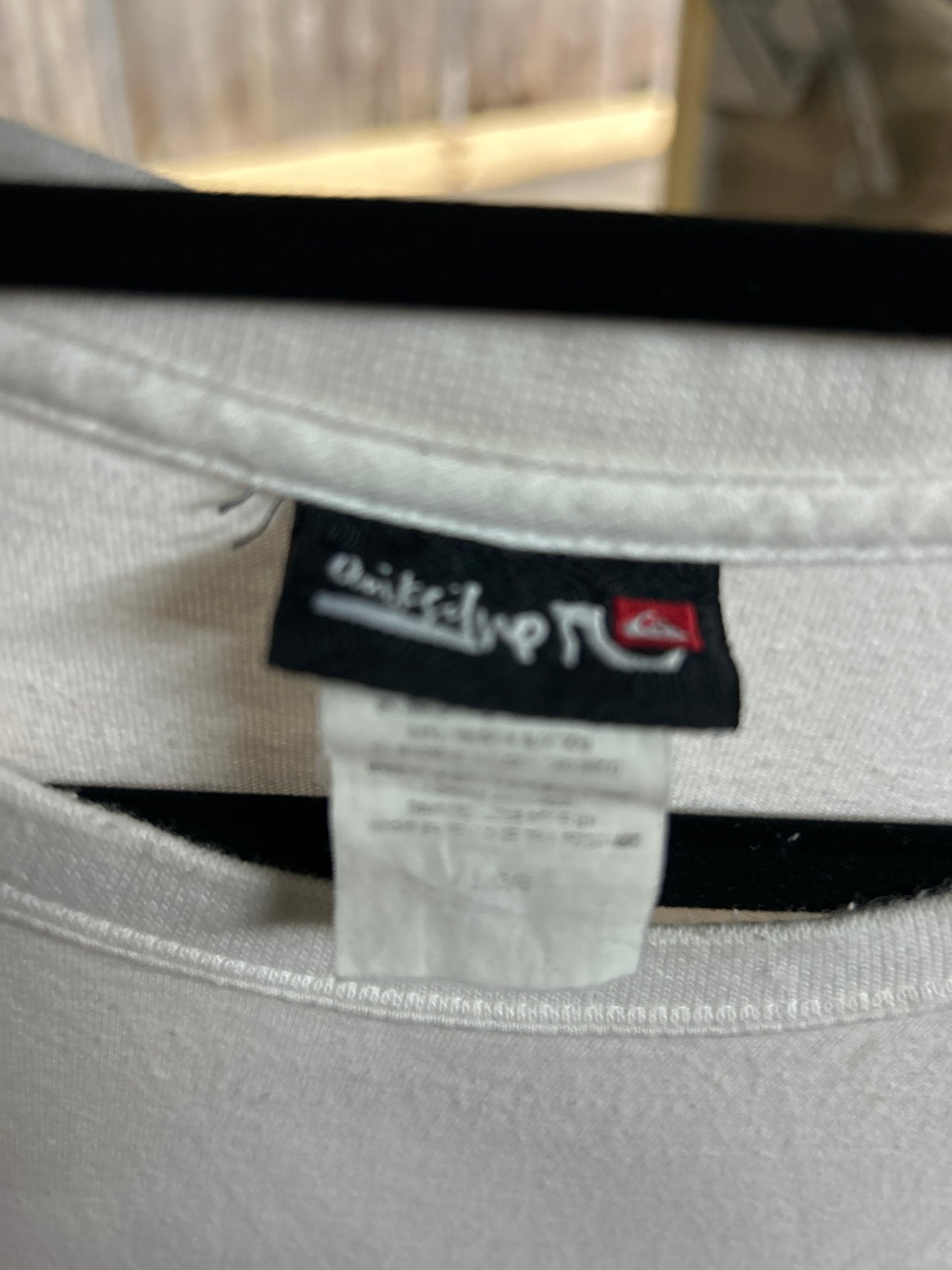 Y2K Quiksilver t-shirt