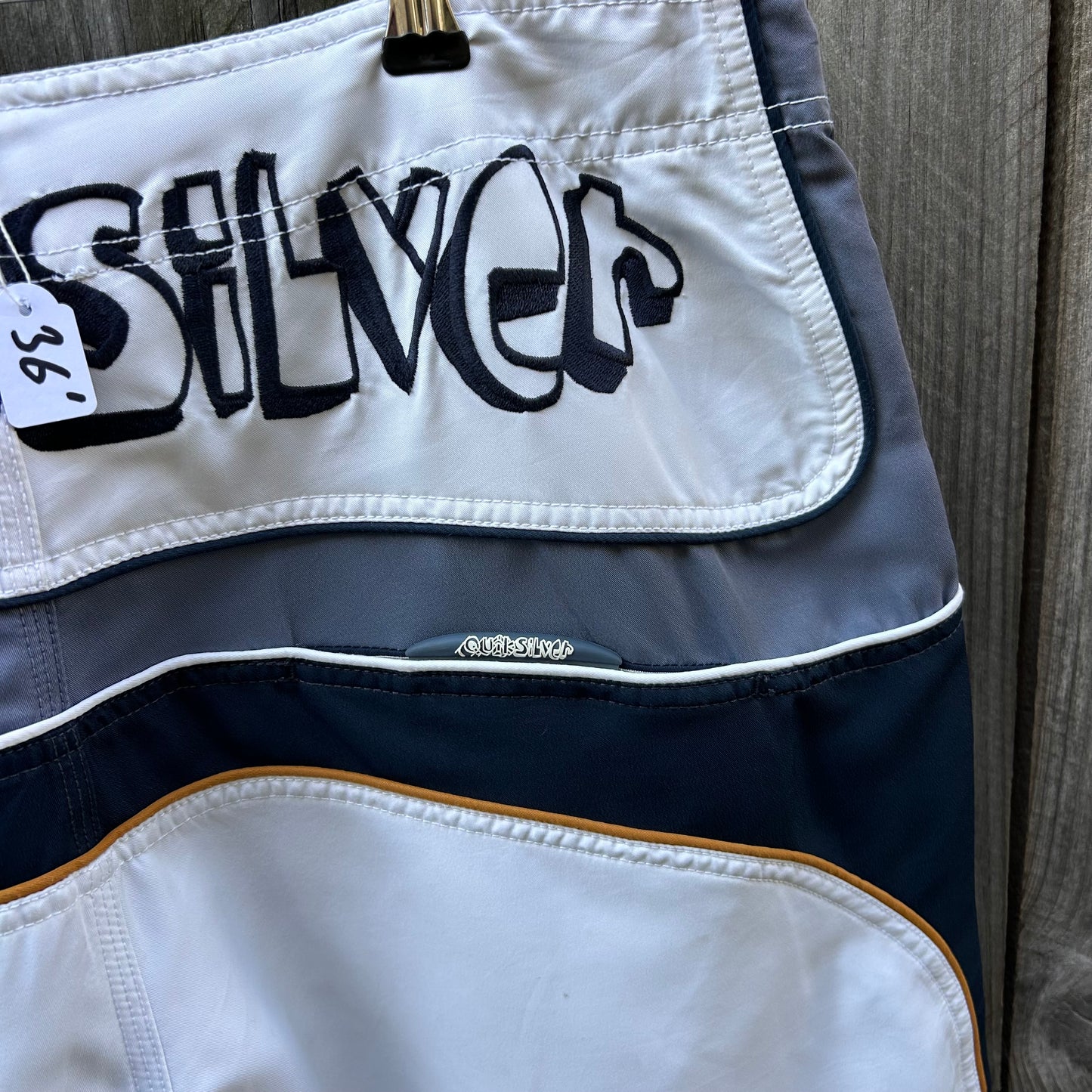 Quiksilver Boardshorts - Y2K white W36’