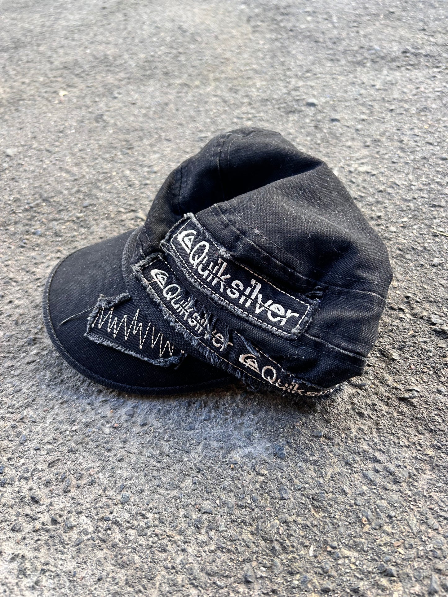 Quiksilver cap - black Y2K style