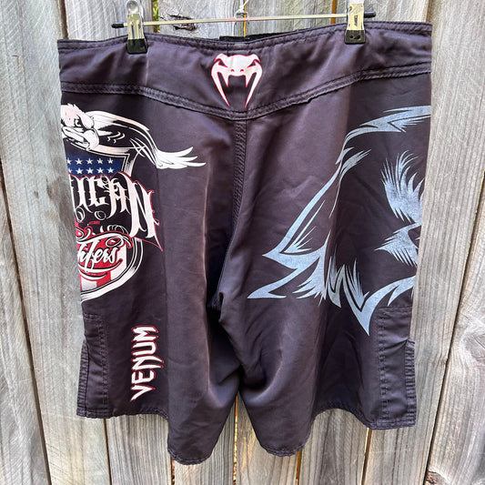 Venom Boardshorts - Y2K W34’