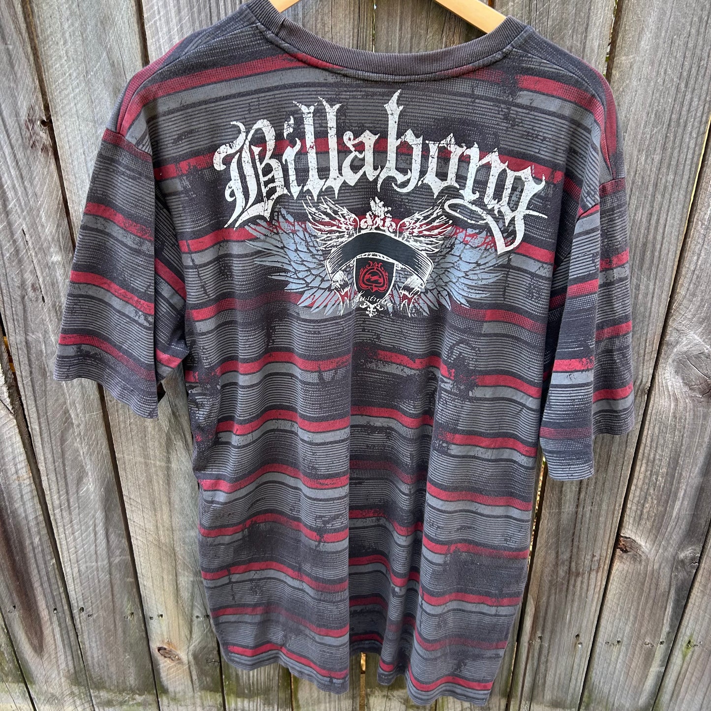Y2K Billabong t-shirt