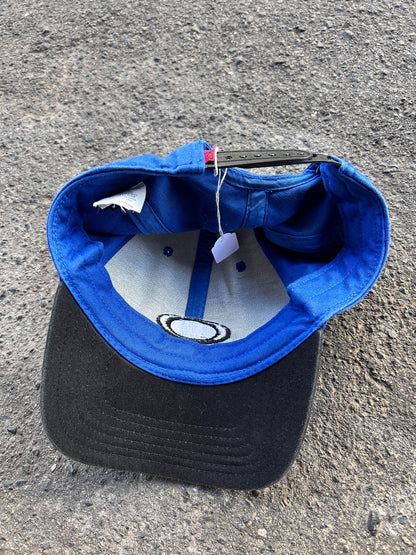 Vintage 00’s Oakley cap