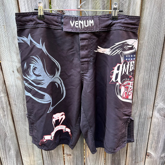 Venom Boardshorts - Y2K W34’