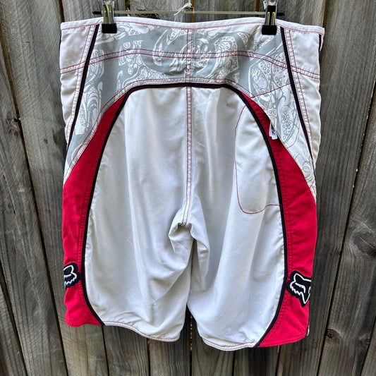 Fox Boardshorts - Y2K W34’